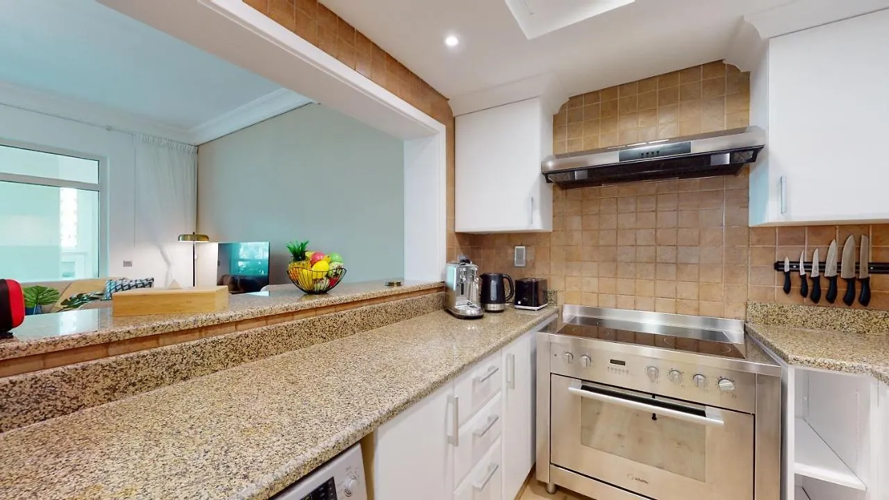 Elegant 2 Bedroom Apartment With Beach Access Dubai