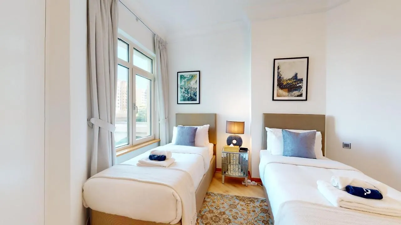 Elegant 2 Bedroom Apartment With Beach Access Dubai United Arab Emirates