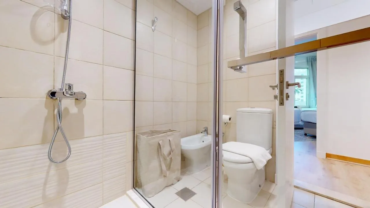 Elegant 2 Bedroom Apartment With Beach Access Dubai 0*,